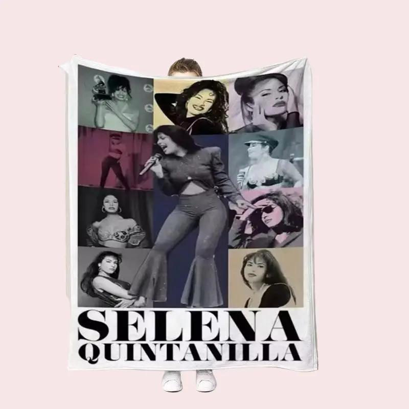 Selena Quintanilla Cobija Estilo Selena – Artistic Collage Design Soft Warm Tejano Style Regular Edition Comfortable Size Machine Washable Room Decoration Gift